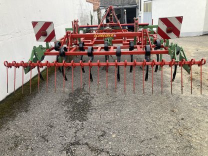 Bild 4:Schreiber Untergrundlockerer mit Einspritzmöglichkeit