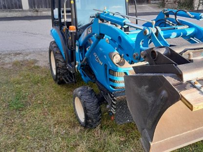 Bild 2:LS HST 27 Schmalspurtraktor