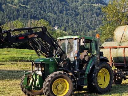 John Deere 6200