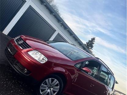 VW Touran 1.9 TDI 105 PS, Pickerl ganz neu