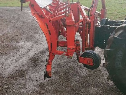 Bild 3:Schneeschild Schneepflug Winterdienst