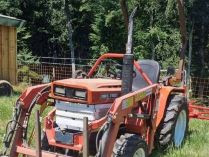 Kubota B1600 Kleintraktor