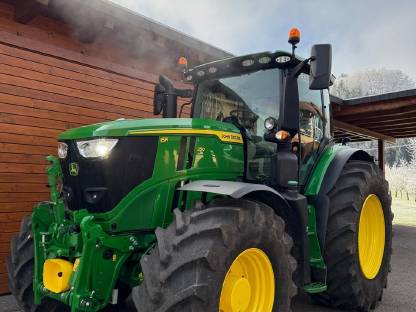 John Deere 6R 250