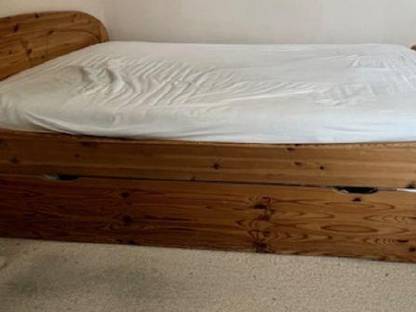 Bild 4:Großes Holzbett - Kiefer gelaugt, natur, massiv