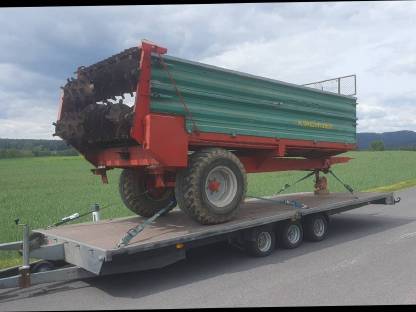 Bild 6:Transporte aller Art