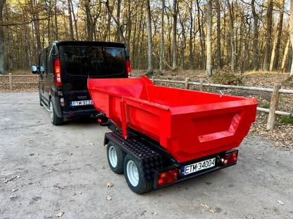 Bild 7:Hydraulischer Kippanhänger Rohbau zur Zugmaschine Auto Zulassung