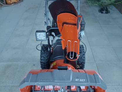 Husqvarna ST 327 Schneefräse