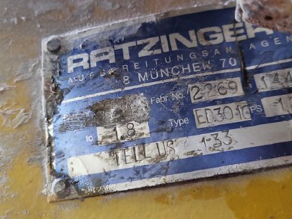 Bild 6:Rüttelmaschine Schotter, Sand, Kompost, Getreide u.v.m.