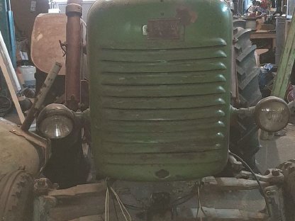 Bild 2:Steyr 180A in Vollausstattung