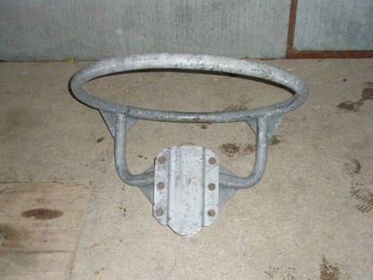 Bild 3:Schutzbügel für Vakutec Güllemixer TMH-Profi