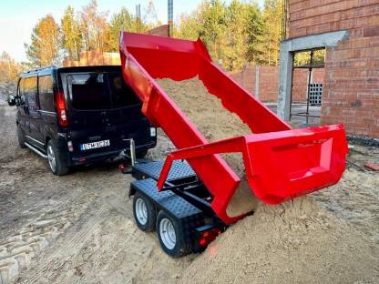 Bild 5:Hydraulischer Kippanhänger Rohbau zur Zugmaschine Auto Zulassung