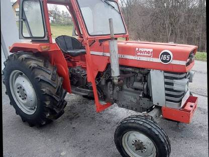 Massey Ferguson 165