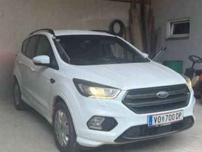 Ford Kuga ST Line Allrad