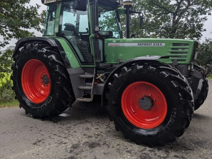 Fendt Favorit 512 C