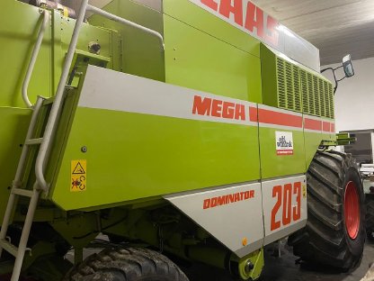 Claas Mega 203 II