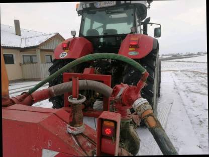 Bild 2:Gülleverschlauchen