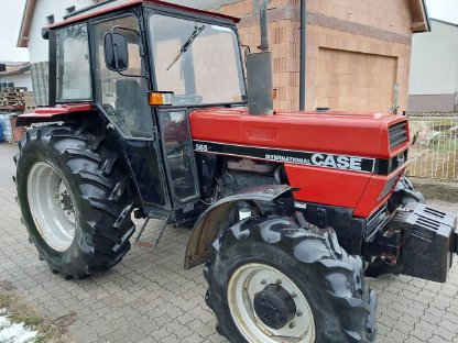 Case 585 A Eco Traktor