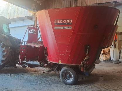 Siloking Futtermischwagen Premium 13