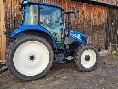 New Holland T4.75