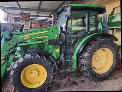 John Deere 5820 Premium mit Klima