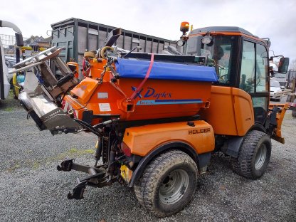Bild 2:HOLDER C270 Winterdienst