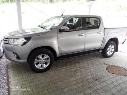 Toyota Hilux 2,4D 4x4