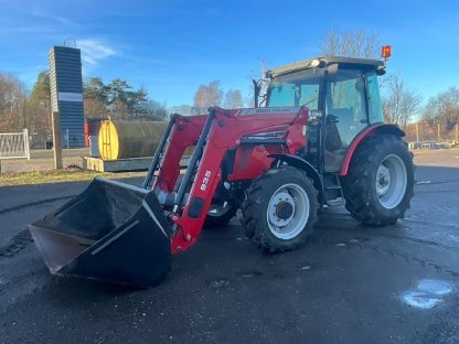 Traktor Massey Ferguson 3632 mit Frontlader