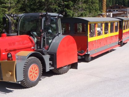 Bild 8:Bummelzug Waggon