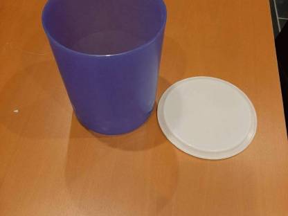 Tupperware Behälter 2 l blau