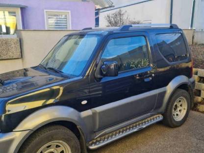 Suzuki Jimny de Luxe