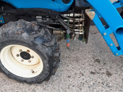 Bild 6:LS HST 27 Schmalspurtraktor