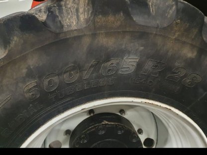 Michelin 600/65R28 Reifen