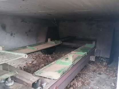 Bild 2:Obsterntewagen