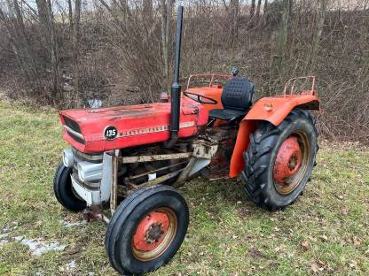 Massey Ferguson 135, eventuell mit Frontlader