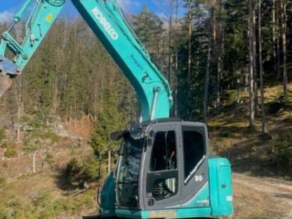 Kobelco SK140 SRLC-3