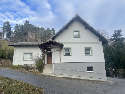 Einfamilienhaus mit Stall und Stadl