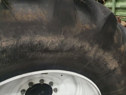 Michelin 710/70R38 und 600/65R28