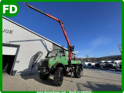 Unimog U2400 Agrar mit Forstkran