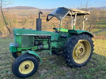 John Deere 2120 LS