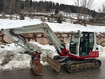 Takeuchi TB290 mit Powertilt