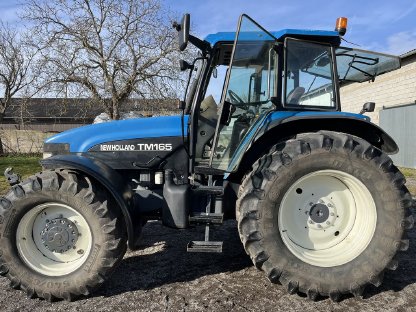 Verkaufe Traktor New Holland TM165