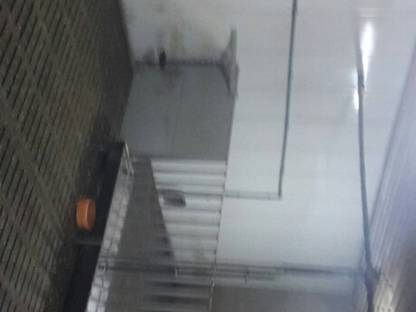 Bild 3:Stallreinigung