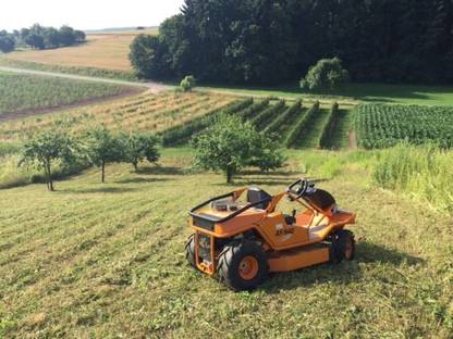 Bild 2:Mähen | Mulchen | Landschaftspflege | Mähraupe