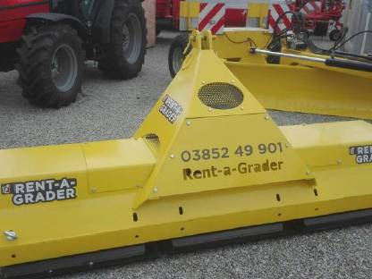 Bild 4:Rent a Grader: Unkomplizierte Wegeplflege von THOMAS HOLZER