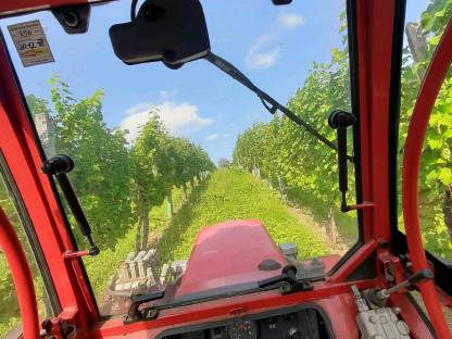 Bild 4:Weinbauservice Leitner