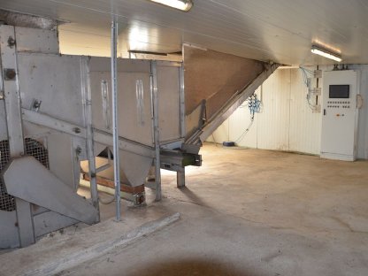 Bild 5:Kräutertrockenanlage mit Grünschnittverarbeitung