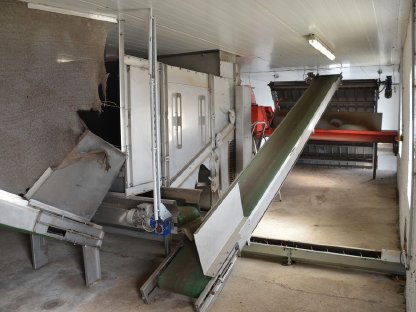 Bild 6:Kräutertrockenanlage mit Grünschnittverarbeitung