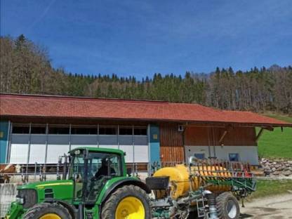 Bild 7:Gülleausbringung bodennah Schleppschuhverteiler Zunhammer