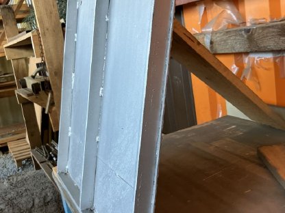 Bild 5:Biete 2 Stk. Stahl-Kanalschachtabdeckungen (verzinkt)