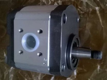 Hydraulikpumpe, Lenkungspumpe Bosch neu